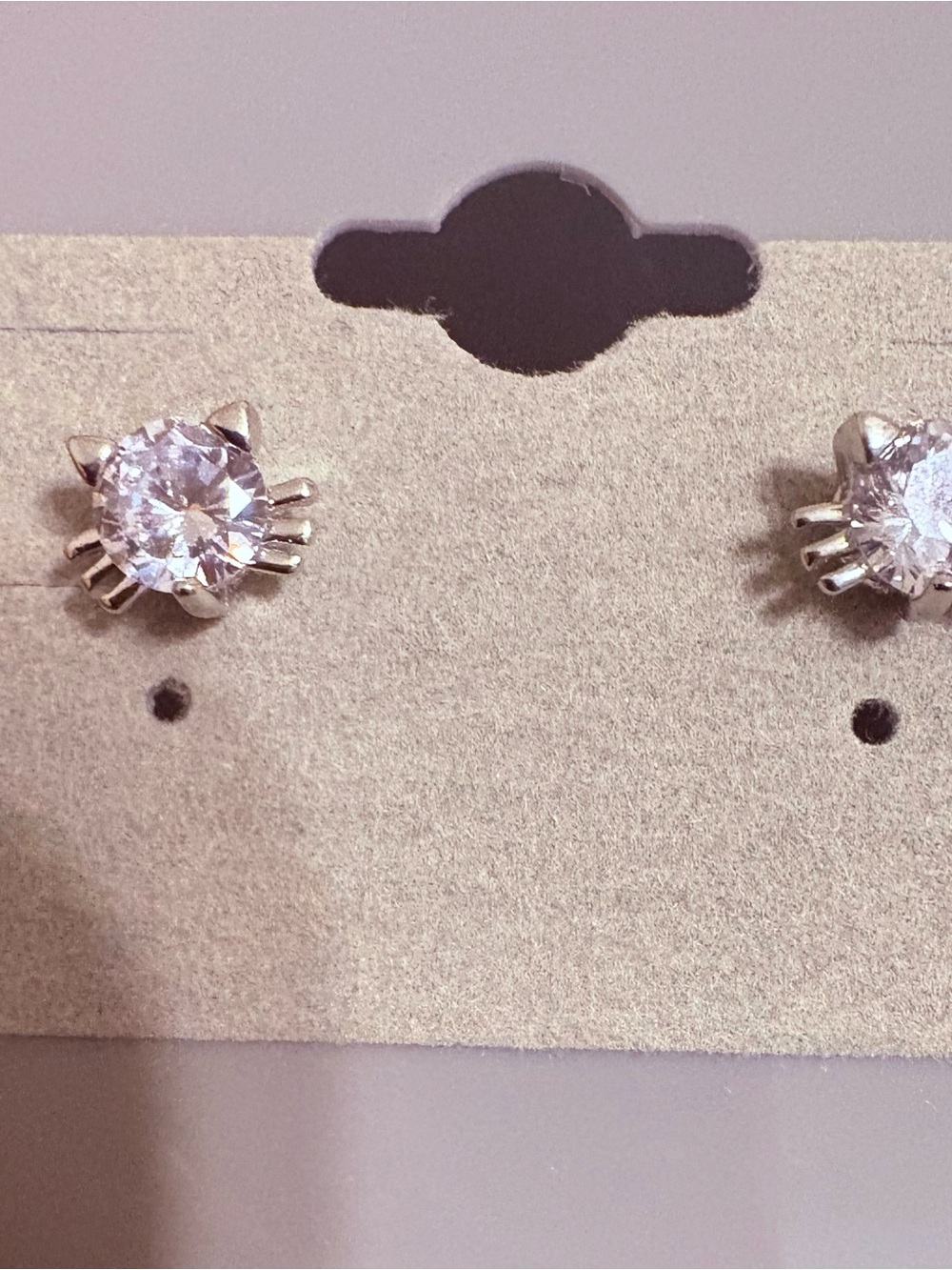 Sterling Silver Shiny 925 Kitty Cat Sparkling CZ Stud Earrings Brand New - Picture 11 of 15